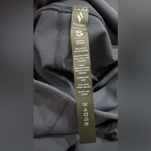 *NWT* Skechers: Women’s GoWalk High-Waisted 7/8 Length Leggings- Size Small - Picture 6 of 6